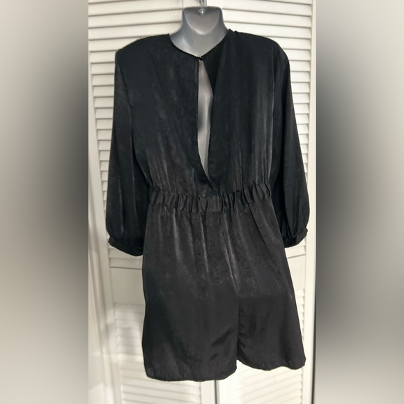 Zara black satin long sleeve shorts romper size large - Picture 6 of 6